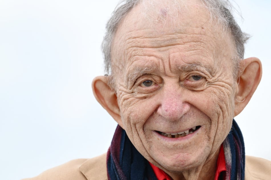 Frederick Wiseman, acclaimed documentarian of America's institutions, has died