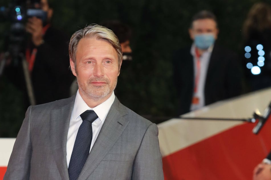 Mads Mikkelsen (55) will take on the role of Grindelwald in the third Fantastic Beasts film.