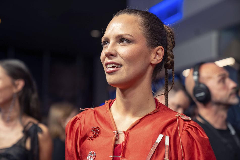 Die gebürtige Berlinerin Lilja van der Zwaag (29) steigt als Kommissarsanwärterin in den Dresden-"Tatort" ein.