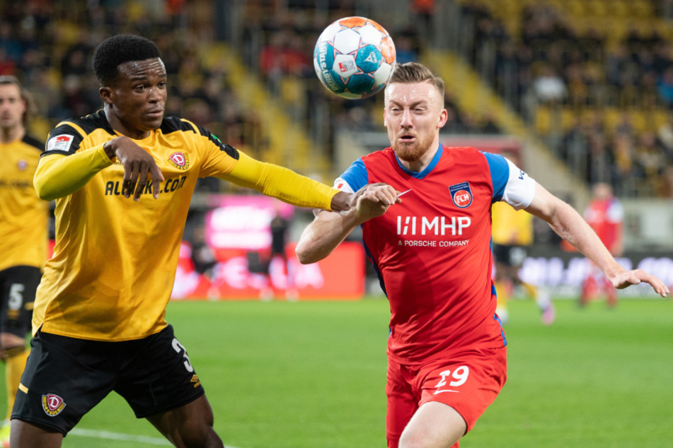 Gegen Dynamo Dresden sammelte Tobias Mohr (26, r.) gleich zwei seiner 15 Scorerpunkte: In der Hinrunde traf er selbst, im Rückspiel bereitete er ein Tor vor.