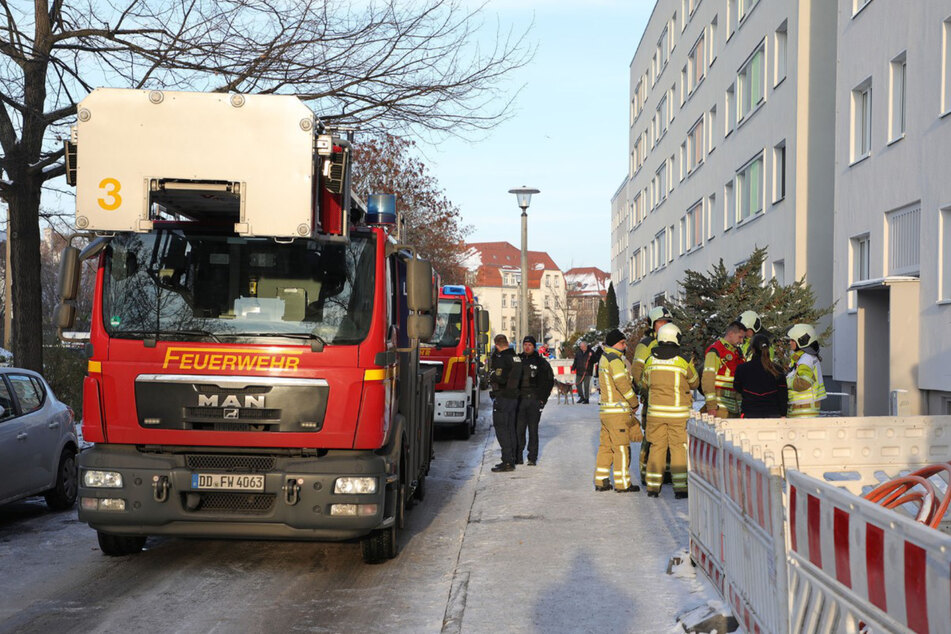In diesem Haus in Dresden-Seidnitz kam es am Sonntag zu einem Feuerwehreinsatz.