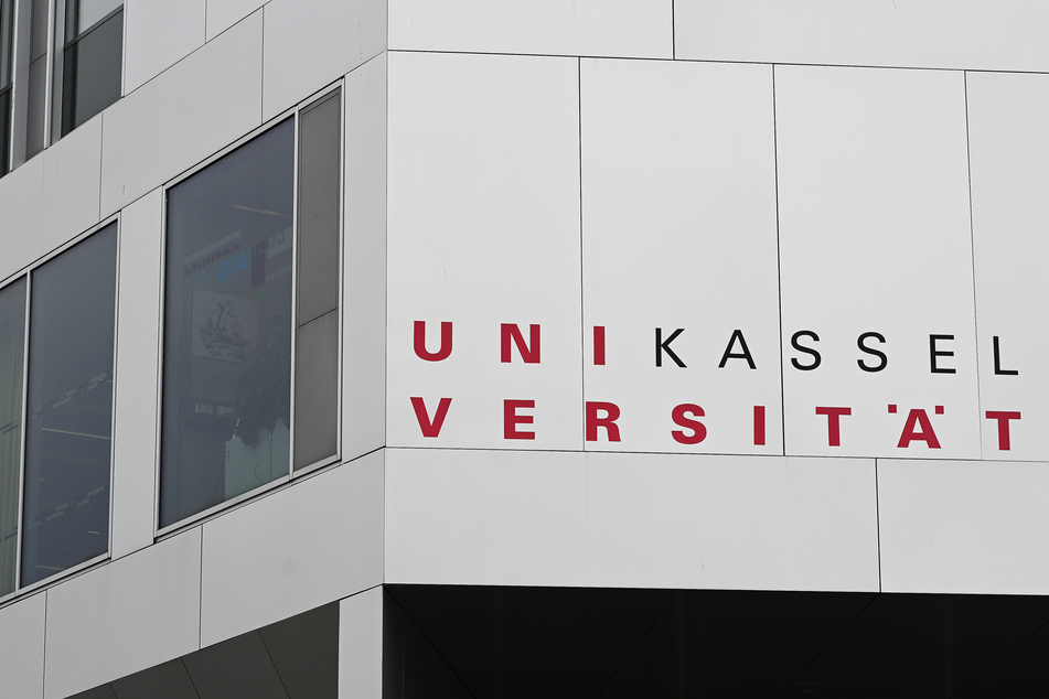 Am Montagabend wurde ein Gebäude der Universität in Kassel (Nordhessen) aufgrund einer Bombendrohung geräumt. (Symbolfoto)