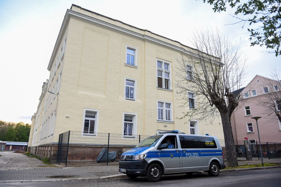 Die Polizei ermittelt nun gegen einen Bewohner (39) der Asylunterkunft in Döbeln. (Archivbild)