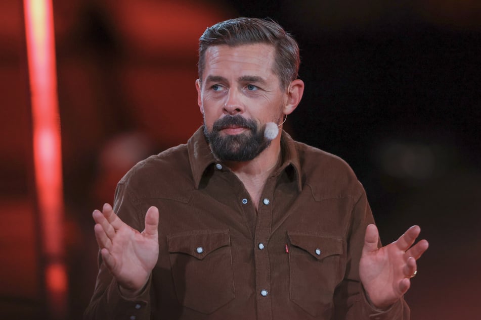 Klaas Heufer-Umlauf (42) kam aus dem Reden gar nicht mehr heraus.