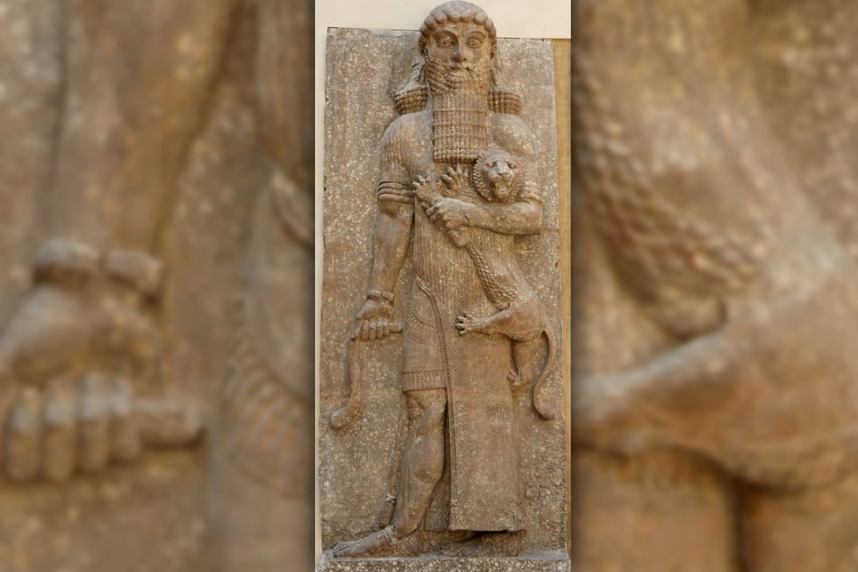 Assyrisches Relief aus Chorsabad, oft als Darstellung des Gilgamesch gedeutet.