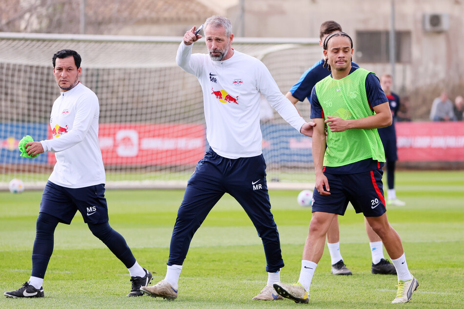 RB Leipzigs Trainer Marco Rose (47) forderte seine Mannschaft im Training intensiv. Am Samstag wird noch ein Testspiel gegen den FC St. Gallen absolviert.
