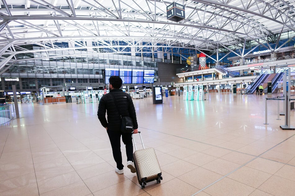 Am Donnerstag kann es zu Flugstreichungen von Lufthansa ab Hamburg Airport kommen. (Archivbild)
