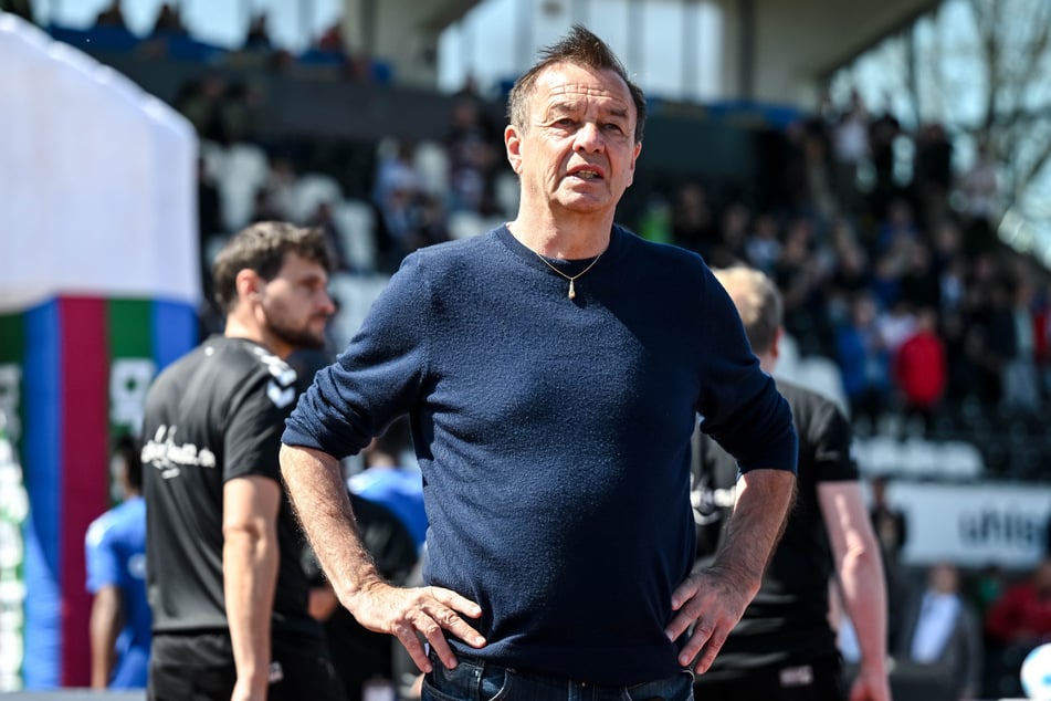 Für Otmar Schork (68) steht eine Trainerdiskussion nicht im Raum.