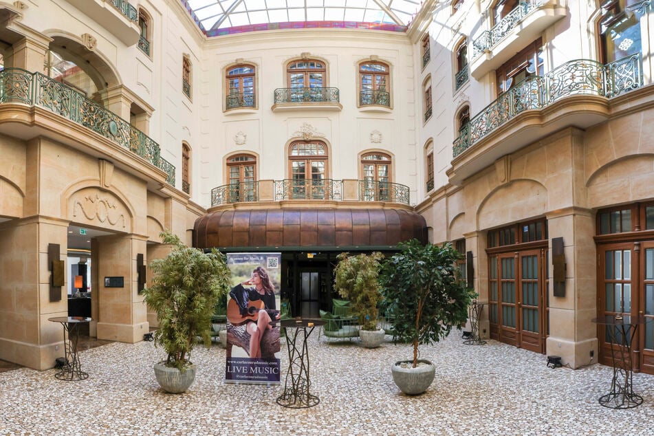 Der Innenhof im Hotel Gewandhaus wird zum Konzertsaal.