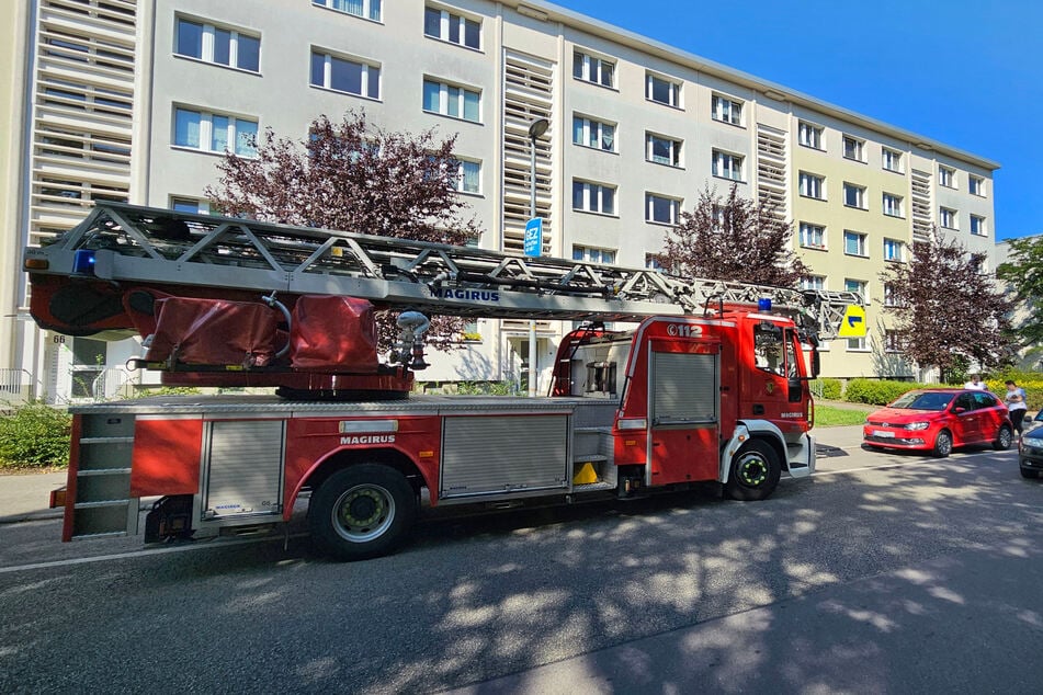 Am Dienstagvormittag rückte die Feuerwehr in die Ernst-Enge-Straße aus.