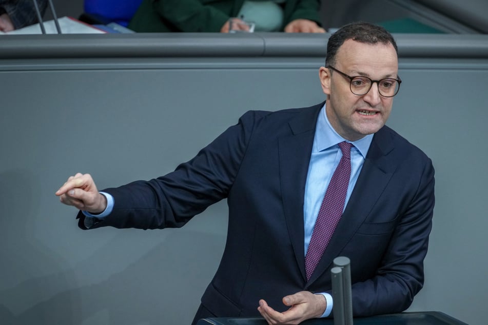 Jens Spahn wurde von 91,3 Prozent zum Chef von CDU/CSU gewählt.