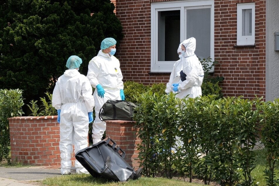 Schüsse in Jugendeinrichtung: Mordkommission übernimmt, Polizei setzt auf Zeugenhinweise