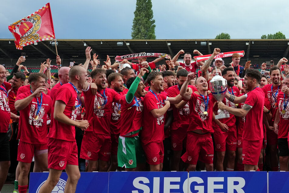 Am 19. Mai 2024 war es geschafft: Energie Cottbus war zurück im Profifußball!