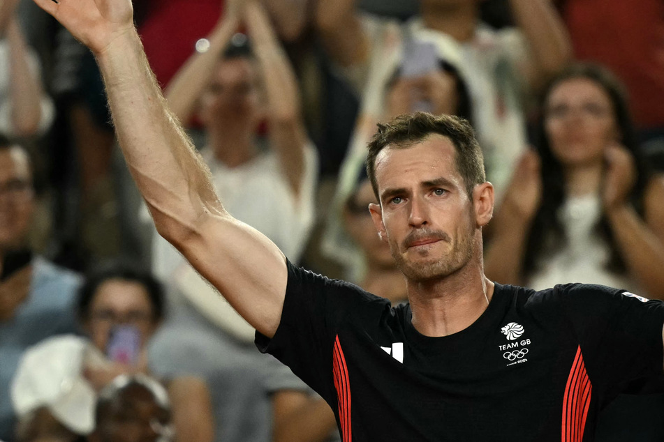 Andy Murray's trophy-filled career came to an end at the Paris Olympics on Thursday as another chapter closed on tennis's golden generation.