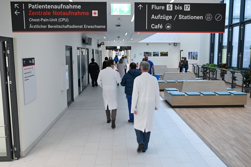 Die Idee "Gemeinsamer Tresen" wurde in Hessen zum ersten Mal im Klinikum Frankfurt-Höchst erprobt.