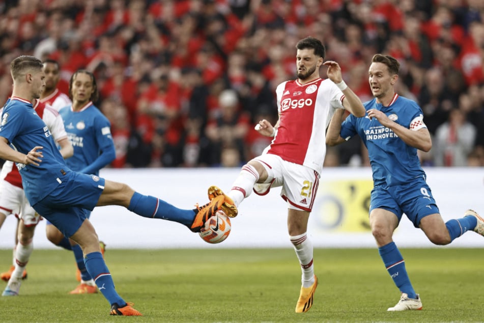 Bei Ajax Amsterdam lief es für Florian Grillitsch (27, 2.v.r.) nicht wie erhofft.