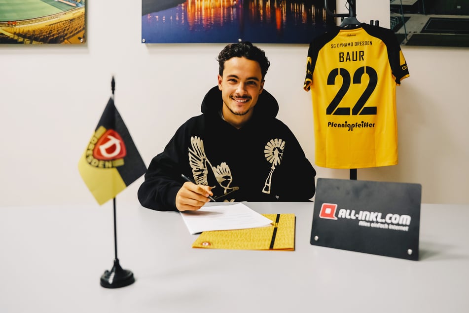 Mika Baur (20) wird bei Dynamo Dresden die Rückennummer 22 tragen.