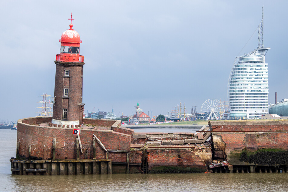Wie lange wird der Turm der Nordmole in Bremerhaven noch stehen?