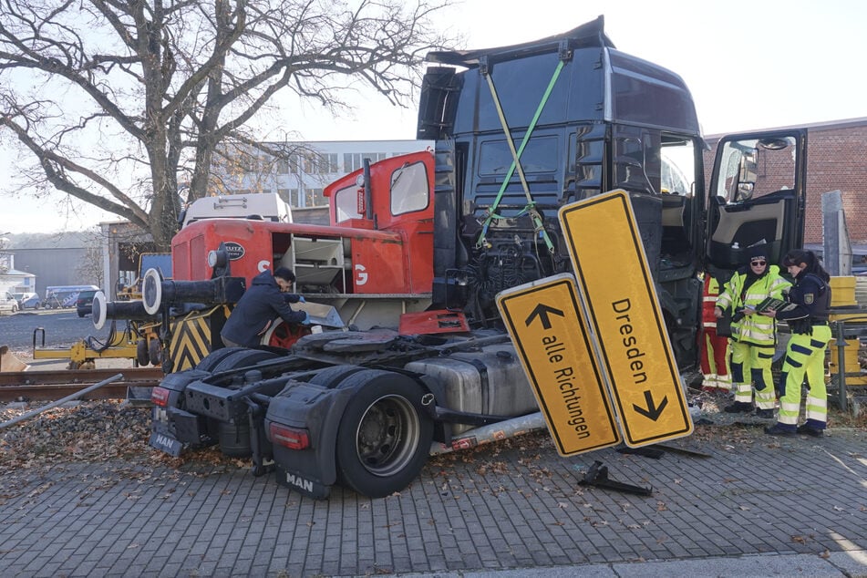 Der gesamte Sachschaden wird auf rund 125.000 Euro geschätzt.