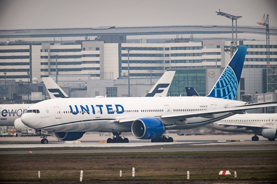 A United Airlines flight was grounded at its destination for several hours as police searched the plane after a threatening note was found in the bathroom.