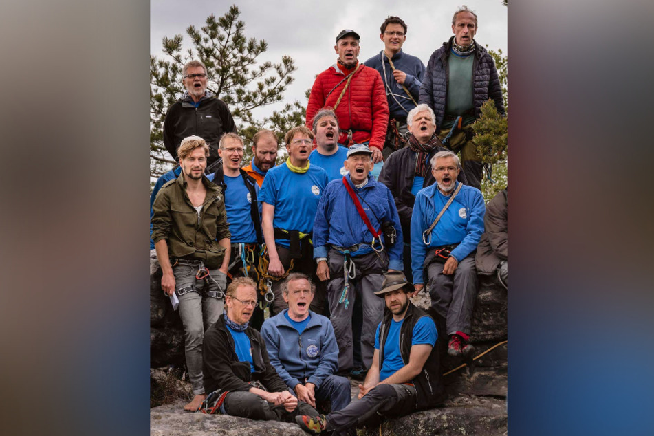 Deutschlands ältester Bergsteigerchor "Die Bergfinken" hat einen Gastauftritt.