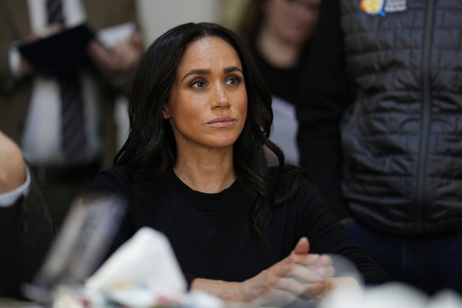 Schock für Meghan: Kurz nach dem Schulstart von Archie und Lilibet wurde die private Telefonnummer der Herzogin veröffentlicht.