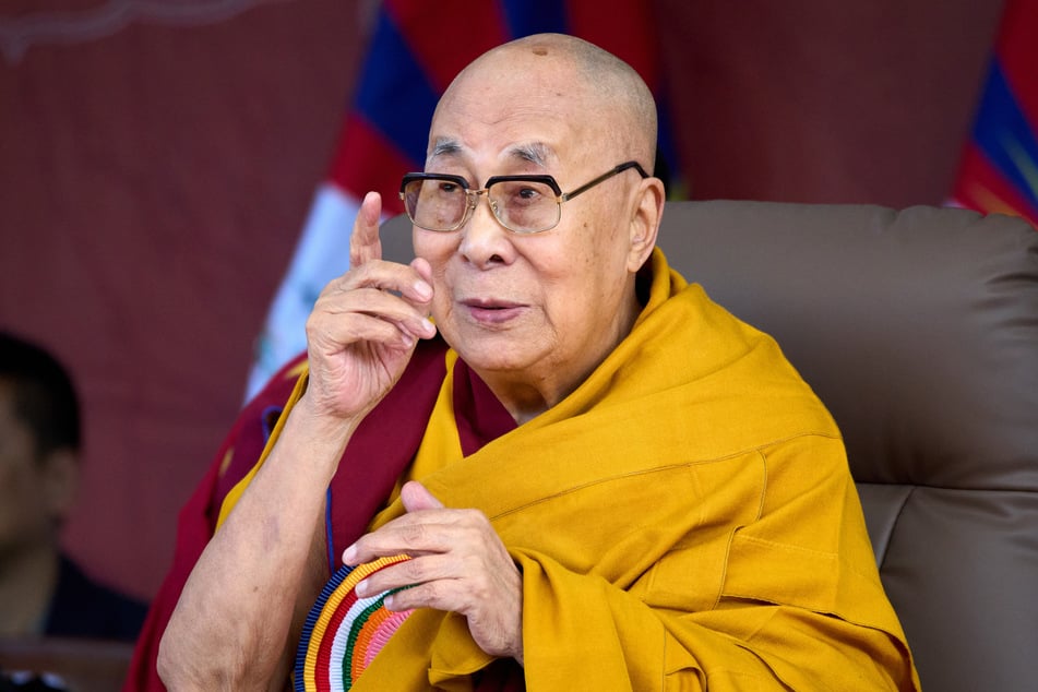 Tenzin Gyatso (90), der 14. Dalai Lama, hat ein Treffen mit dem Sexualstraftäter Jeffrey Epstein dementiert. (Archivfoto)