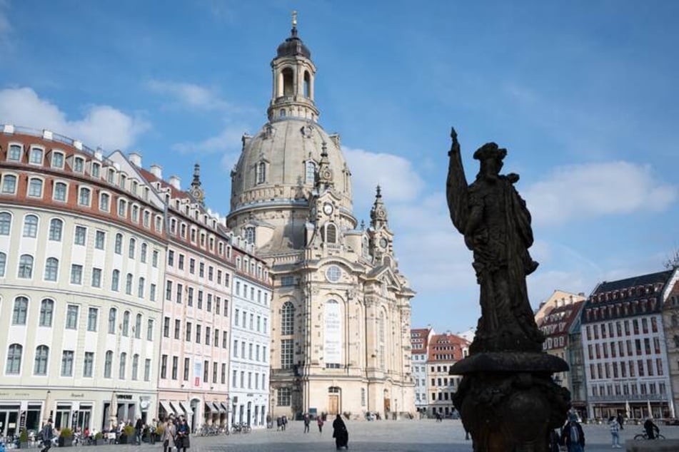 Die Altstadt inklusive der Frauenkirche wurde wieder aufgebaut. Wie genau, das berichtet Ludwig Güttler (79).