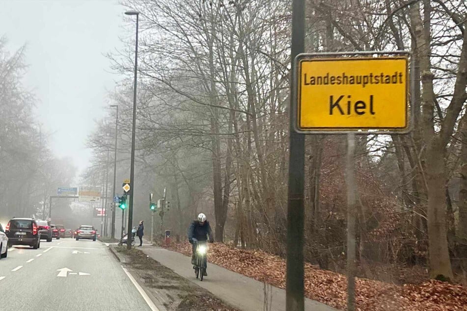 In der Hauptstadt von Schleswig-Holstein ist die Sicht am Samstag ziemlich eingeschränkt.