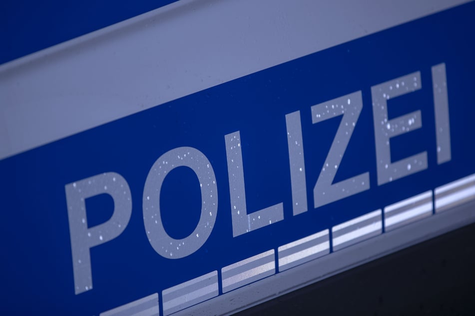 Die Polizei suchte am Samstag nach einem Mann (37), gegen den ein Haftbefehl vorlag. (Symbolbild)