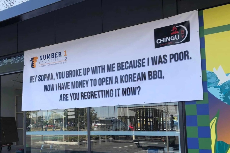 Viele User waren schockiert über den mutigen Schritt eines Restaurant-Besitzers in Melbourne und wollten unbedingt die Hintergrundgeschichte erfahren.