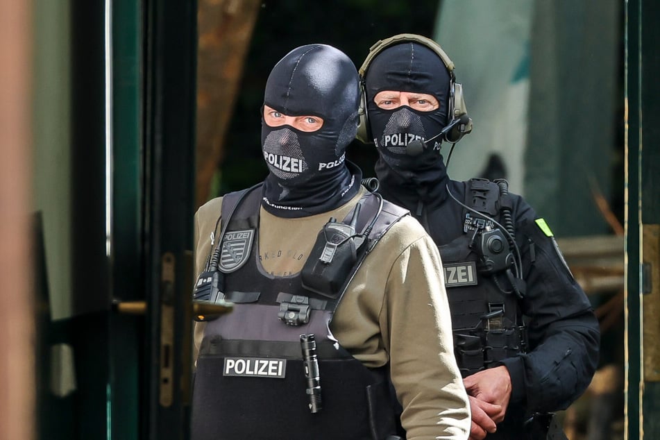 SEK-Beamte kamen bei der Zwangsräumung in der Stephensonstraße zum Einsatz, weil vom Familienvater eine potenzielle Bedrohung ausging. (Symbolfoto)