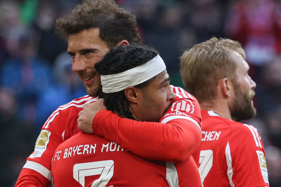 Goretzka (l., hier mit Serge Gnabry) hat noch höchstens fünf Spiele mit seinen Bayern-Kollegen. Dann endet seine Zeit in München.