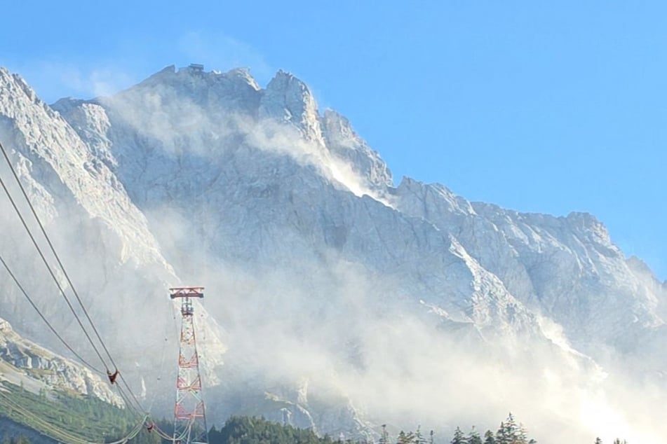 Der Klimawandel macht sich bemerkbar: Vor wenigen Wochen kam es an der Zugspitze zu einem großen Felssturz.