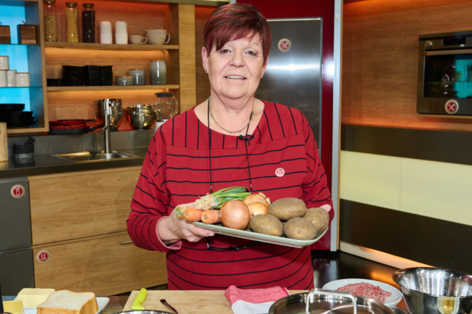 Ursula Bänsch (67) aus Langenbernsdorf will in die "Champions Week" bei der ZDF-"Küchenschlacht". Am Jahresende geht es um 25 000 Euro.