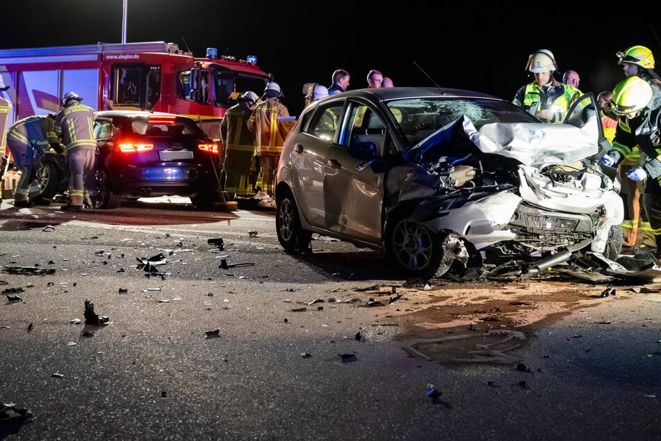 Vorfahrt genommen? Zwei Verletzte nach heftigem Crash bei Bad Kreuznach