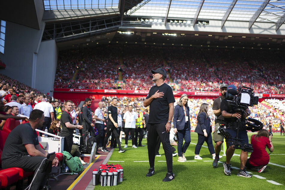 Alle Augen waren schon vor Anpfiff auf Klopp gerichtet.