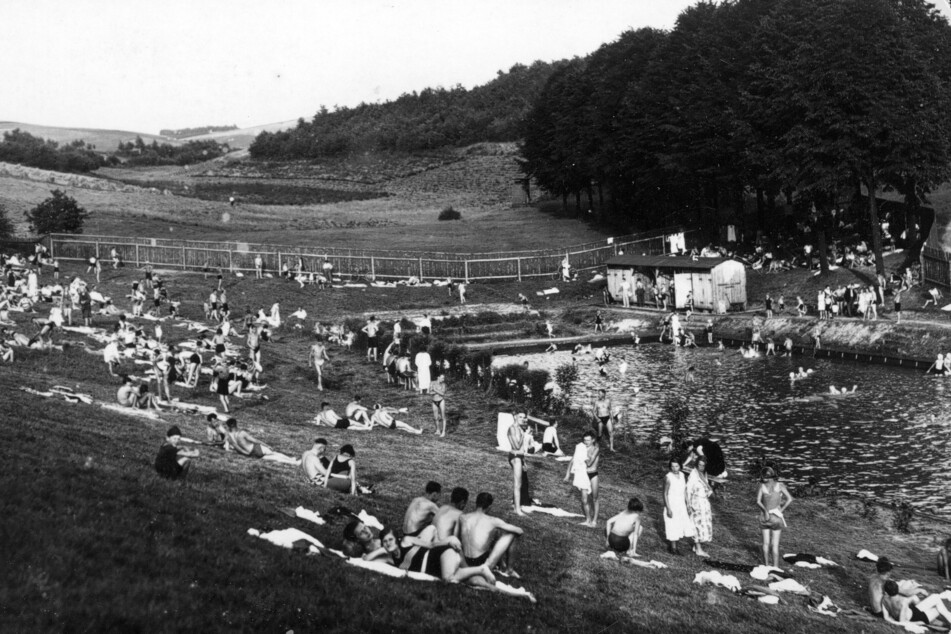 "Erfi"-Eröffnung 1931: Lange Jahre war das Freibad eine feste Größe in der Bäderlandschaft.