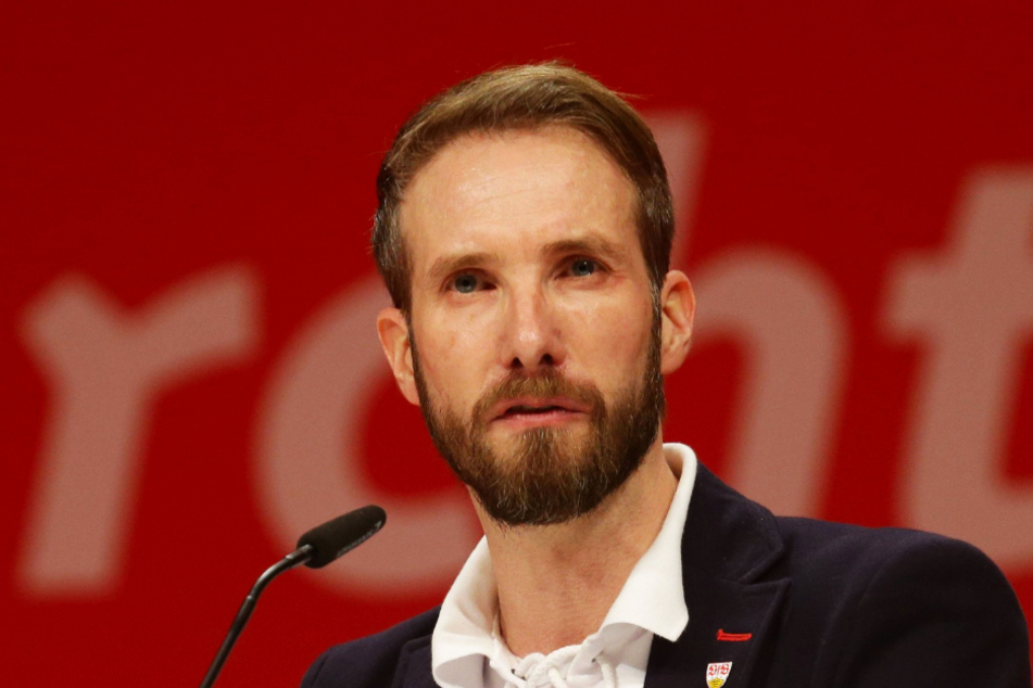 Professor André Bühler (45) ist Wirtschaftswissenschaftler, Sportökonom und Vereinsbeiratsmitglied des VfB Stuttgart.