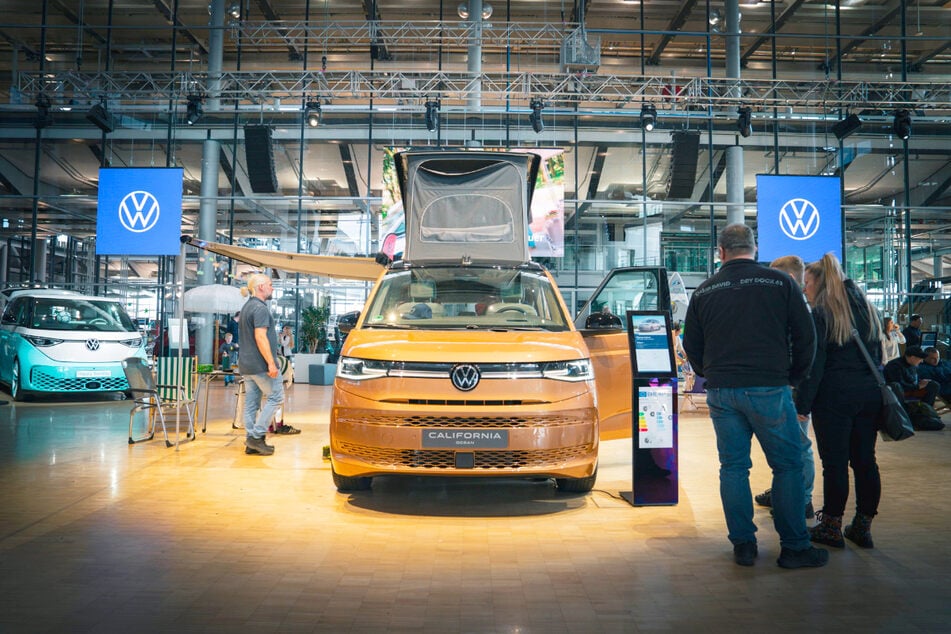 Am Sonntag (26.4.) habt Ihr beim Happy Sunday die Möglichkeit, das beliebte Elektroauto von VW einmal selbst zu fahren.