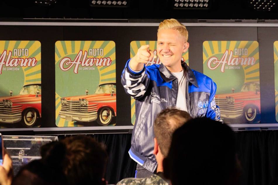 Mit Tommy Lücke wird der Auto Alarm in Duisburg zum vollen Erfolg.