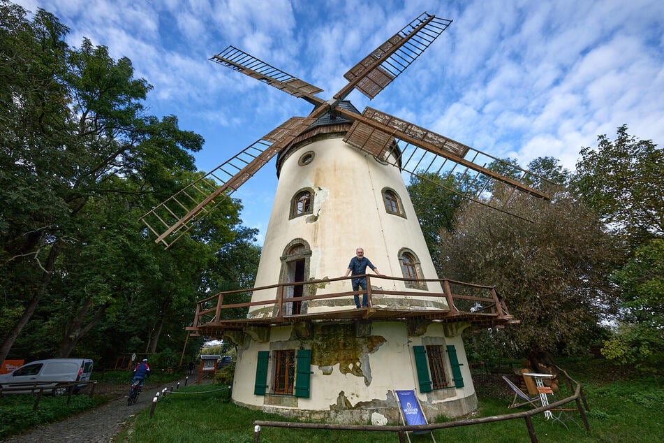 Die Gohliser Mühle - malerisch an der Elbe und am Radweg gelegen.