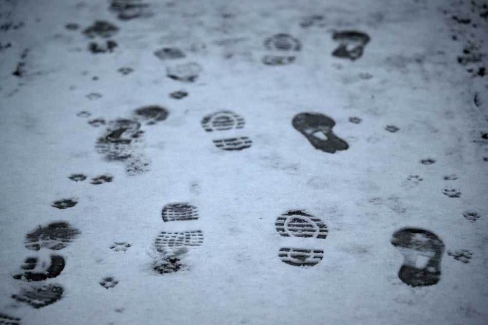 Berlin: Trotz steigender Temperaturen: Straßen in Berlin und Brandenburg bleiben glatt