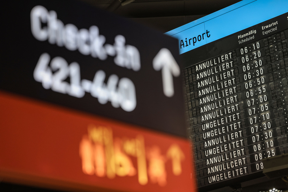 Bereits in der vergangenen Woche fielen zahlreiche Flüge am Airport Köln/Bonn aus.