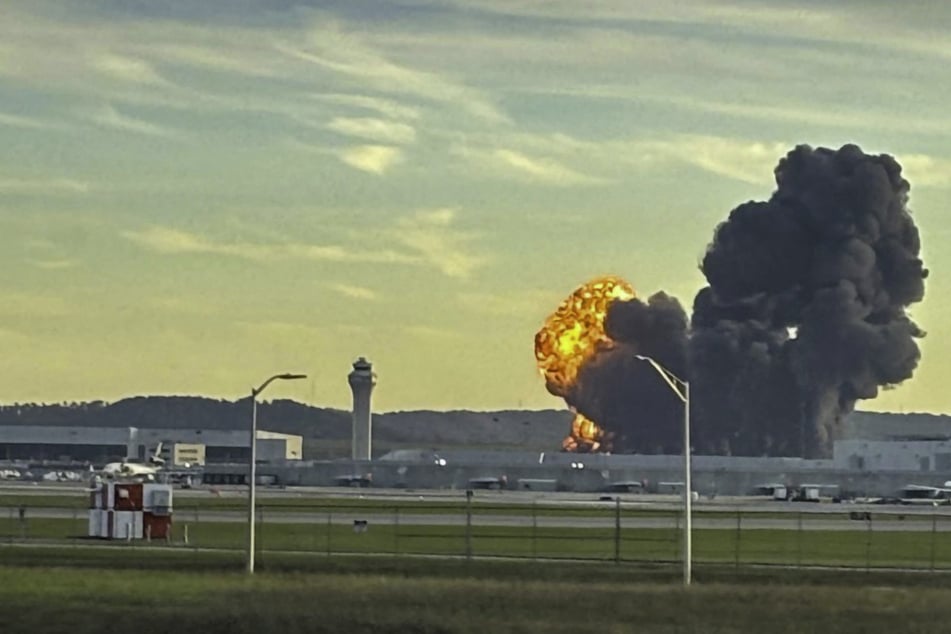 Investigators reveal cause of Kentucky cargo plane crash as death toll rises