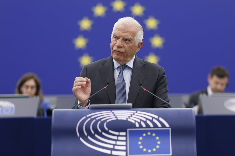 Josep Borrell (76), Leiter der Außenpolitik der Europäischen Union, will die Ukraine scheinbar mit 20 Milliarden Euro unterstützen.