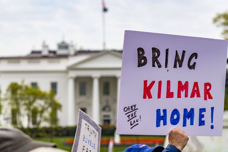 Wrongly deported migrant Kilmar Abrego Garcia was returned to the US on Friday and arrested on human smuggling charges, officials said.