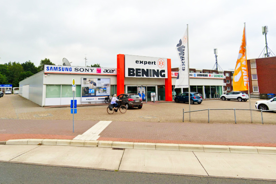 Expert Delmenhorst: expert BENING, Stedinger Straße 247.