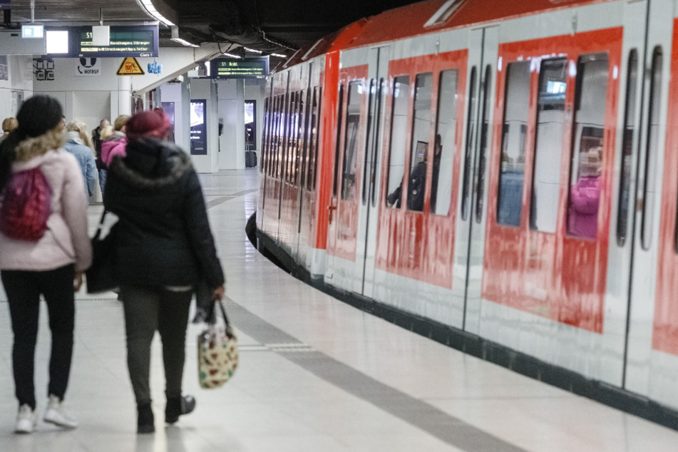 Aktuell führt der sogenannte Citytunnel von Altona über Jungfernstieg zum Hauptbahnhof. (Archivbild)