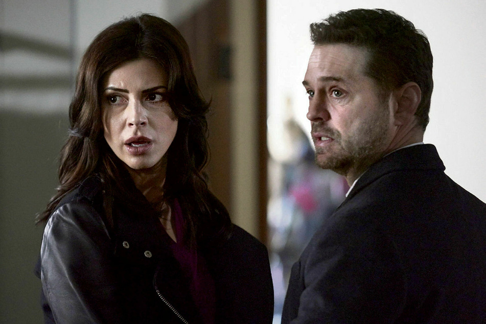 "Private Eyes".
